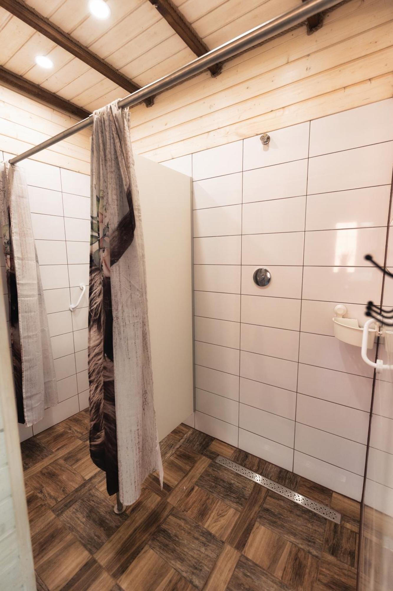 Gory Stolowe Camp -Miejsce Na Kamper, Przyczepe Lub Namiot Radkow Exterior foto